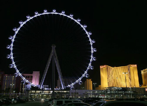 HIGH ROLLER, TRẢI NGHIỆM MỚI Ở LAS VEGAS